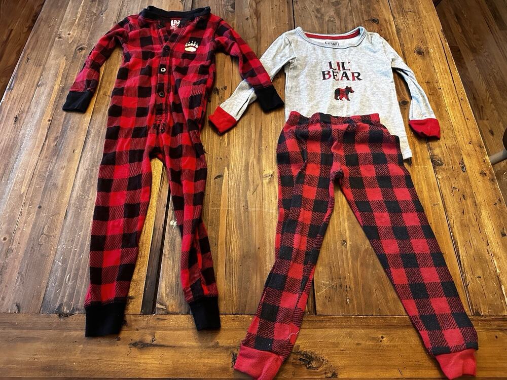 Boys Christmas Pajamas Size 2T 3T Pjs Lot Of 2 Set Button Front One Piece